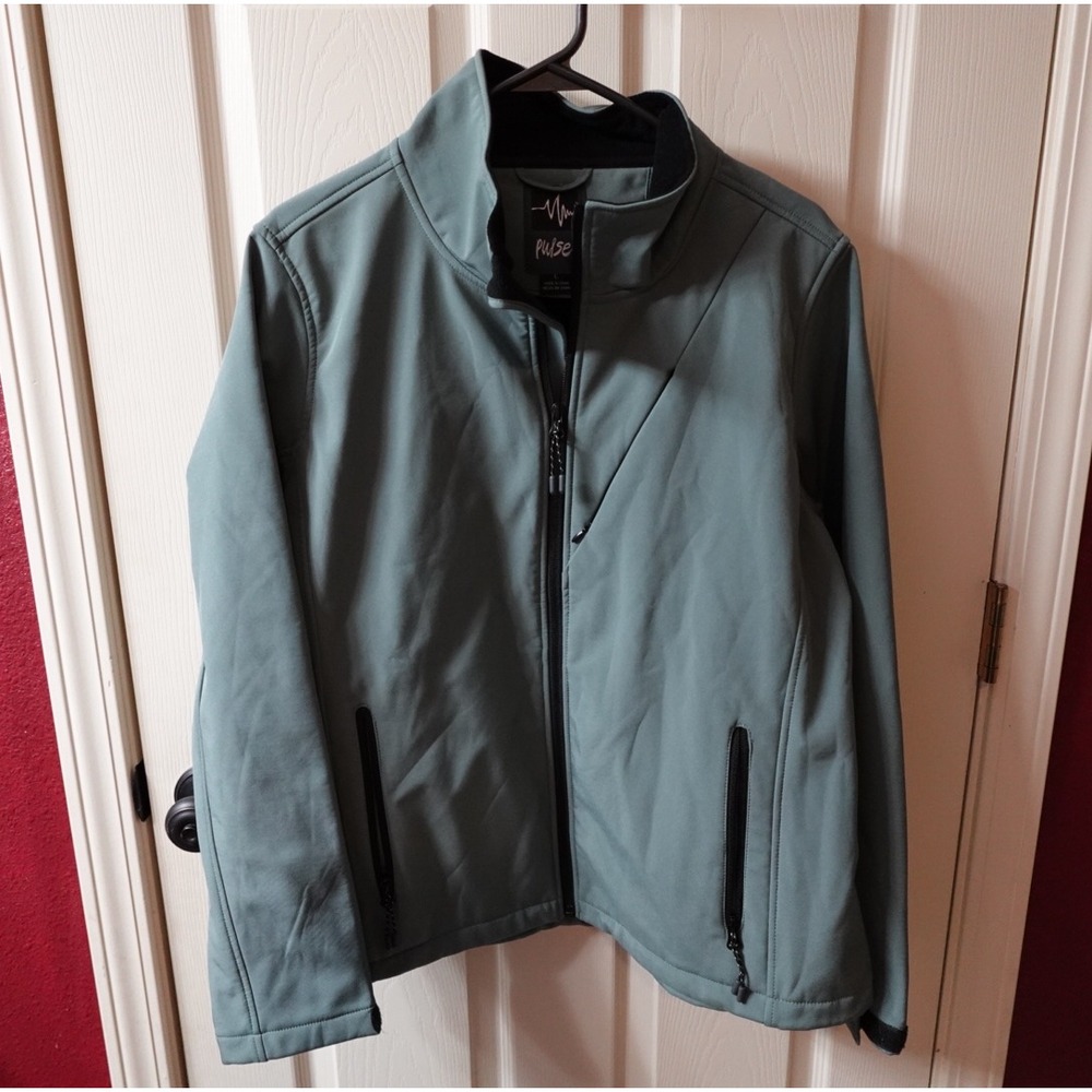 Pulse Men's Softshell Jacket Sage Green Fleece Lined Full Zip Size Large‎